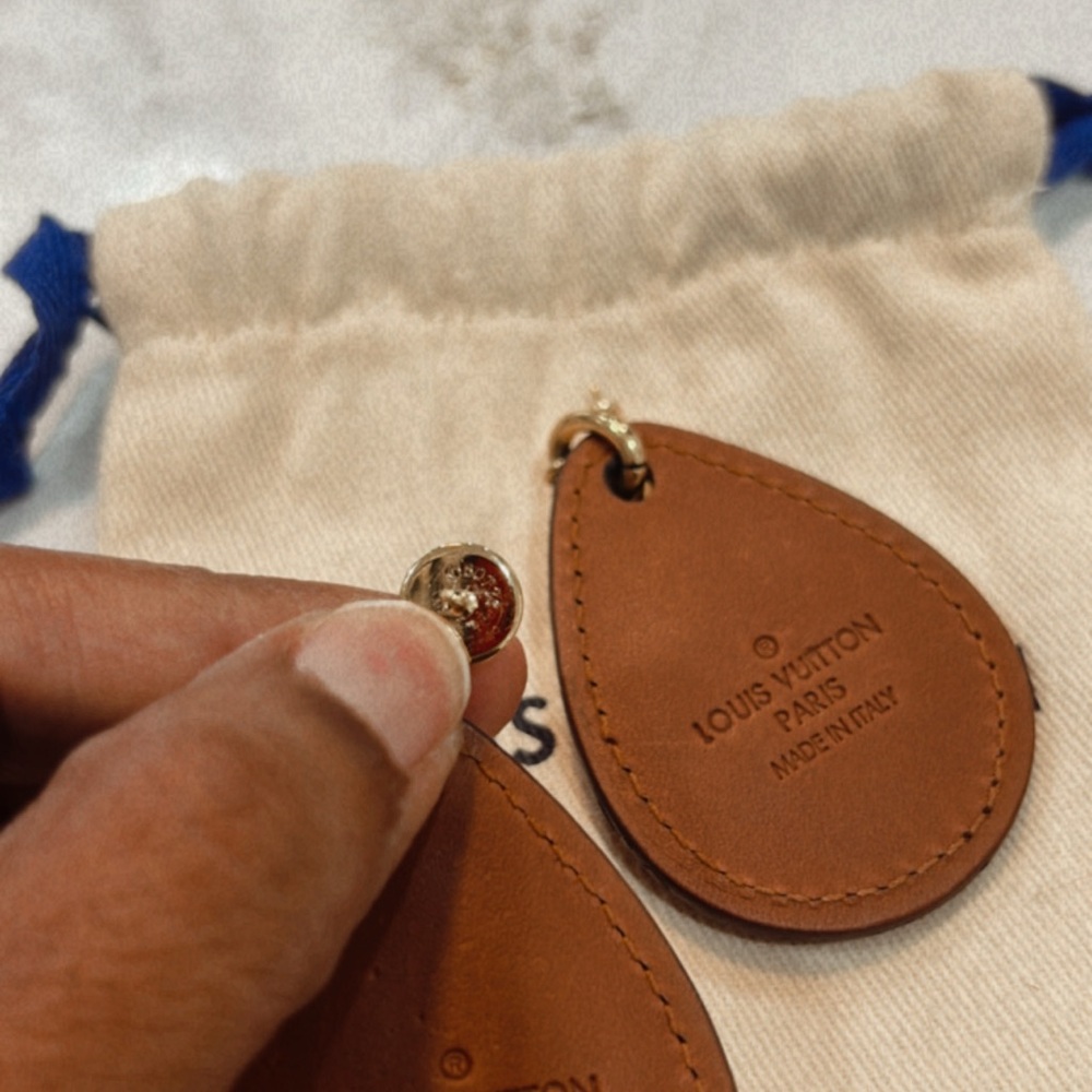 Louis Vuitton leather studded drop earrings - Picture 4 of 5
